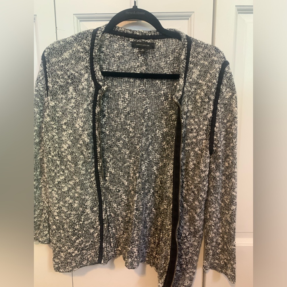 Ann Taylor zip up sweater
